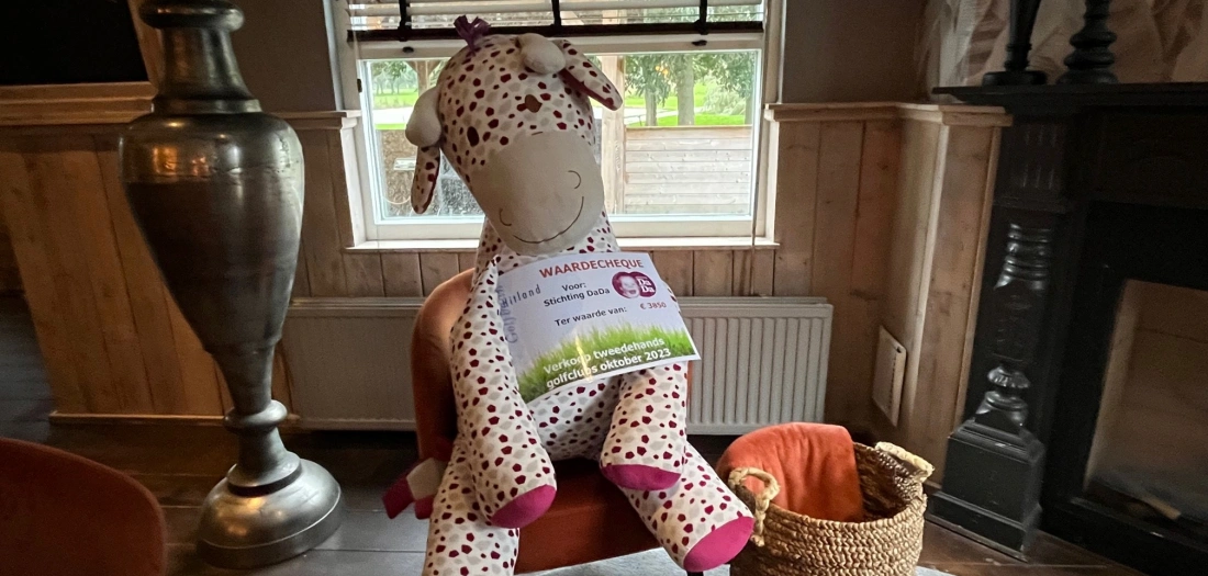 3850 euro voor Stichting DaDa met oktoberverkoop 2023